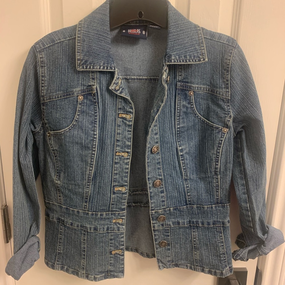 Stretchy denim jacket with spandex.  Runs small